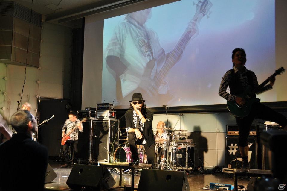 ゲストにうずまきナルト役の竹内順子さん、CC2の松山氏、そしてFLOWの生ライブも！頂上決戦も白熱したってばよ！！「NARUTO－ナルト－ ワールドツアー日本大会」レポートの画像71