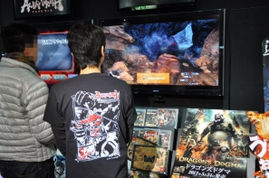 「アスラズ ラース」＆「ドラゴンズドグマ」先行プレイ！大阪・日本橋で実施された店舗体験会に行ってきました！キメラがホントに憎くなる骨太ファンタジーアクションを満喫の画像16