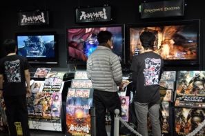 「アスラズ ラース」＆「ドラゴンズドグマ」先行プレイ！大阪・日本橋で実施された店舗体験会に行ってきました！キメラがホントに憎くなる骨太ファンタジーアクションを満喫の画像37