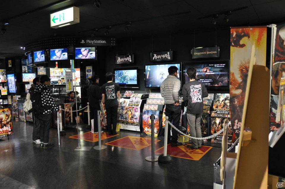 「アスラズ ラース」＆「ドラゴンズドグマ」先行プレイ！大阪・日本橋で実施された店舗体験会に行ってきました！キメラがホントに憎くなる骨太ファンタジーアクションを満喫の画像10