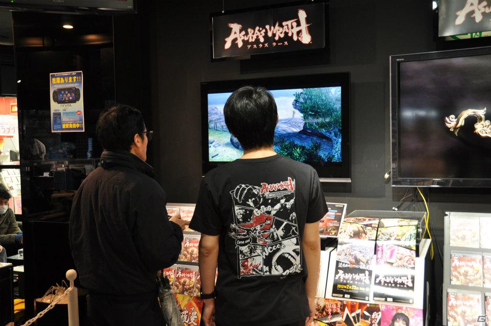 「アスラズ ラース」＆「ドラゴンズドグマ」先行プレイ！大阪・日本橋で実施された店舗体験会に行ってきました！キメラがホントに憎くなる骨太ファンタジーアクションを満喫の画像31