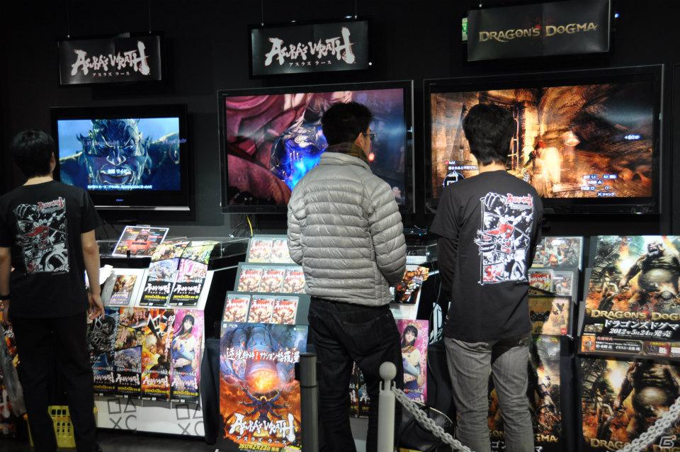「アスラズ ラース」＆「ドラゴンズドグマ」先行プレイ！大阪・日本橋で実施された店舗体験会に行ってきました！キメラがホントに憎くなる骨太ファンタジーアクションを満喫の画像37