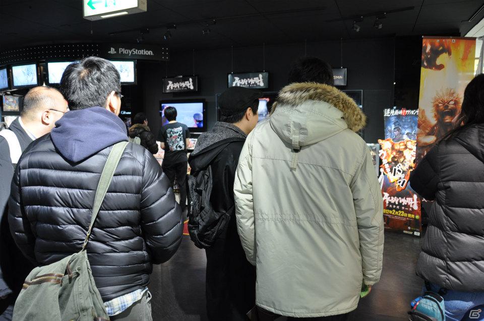 「アスラズ ラース」＆「ドラゴンズドグマ」先行プレイ！大阪・日本橋で実施された店舗体験会に行ってきました！キメラがホントに憎くなる骨太ファンタジーアクションを満喫の画像52