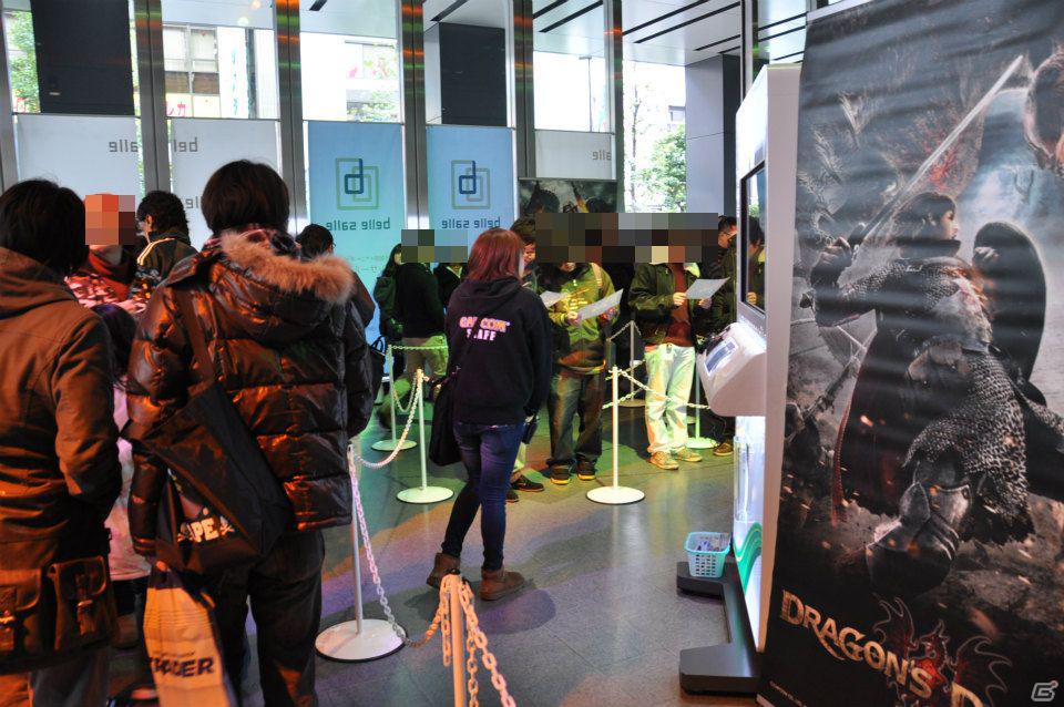 コクピットの操作感を再現した「重鉄騎」デモプレイ！Project Dracoの正式名称は「クリムゾン ドラゴン」に決定！「バイオハザード オペレーション・ラクーンシティ」などプレイアブル出展は日本初となるタイトルもの画像236
