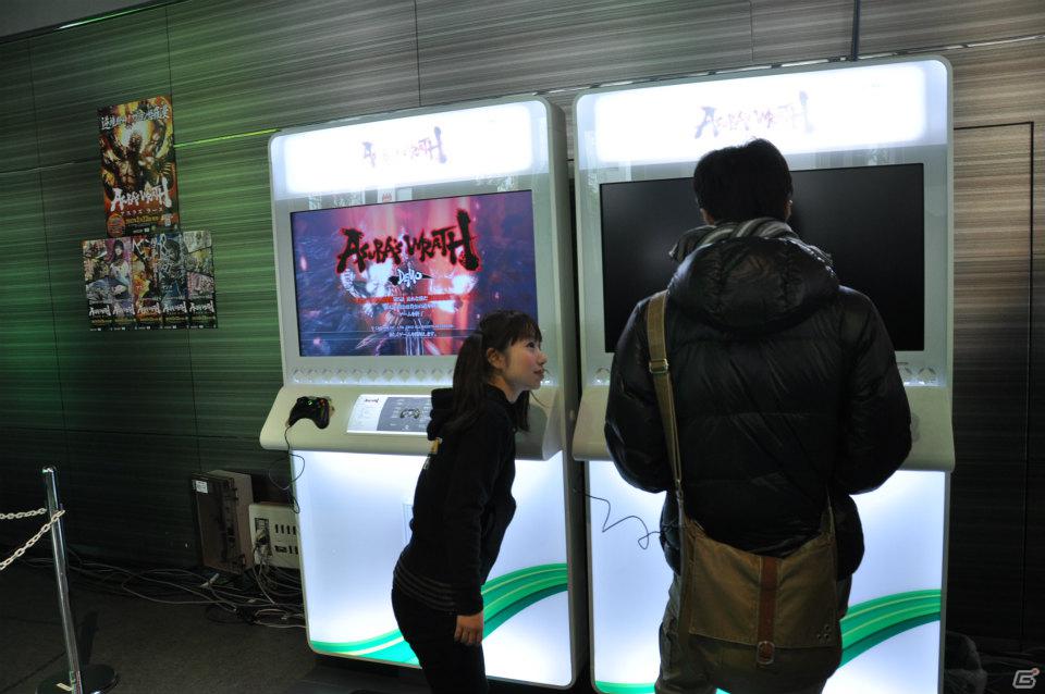 コクピットの操作感を再現した「重鉄騎」デモプレイ！Project Dracoの正式名称は「クリムゾン ドラゴン」に決定！「バイオハザード オペレーション・ラクーンシティ」などプレイアブル出展は日本初となるタイトルもの画像239