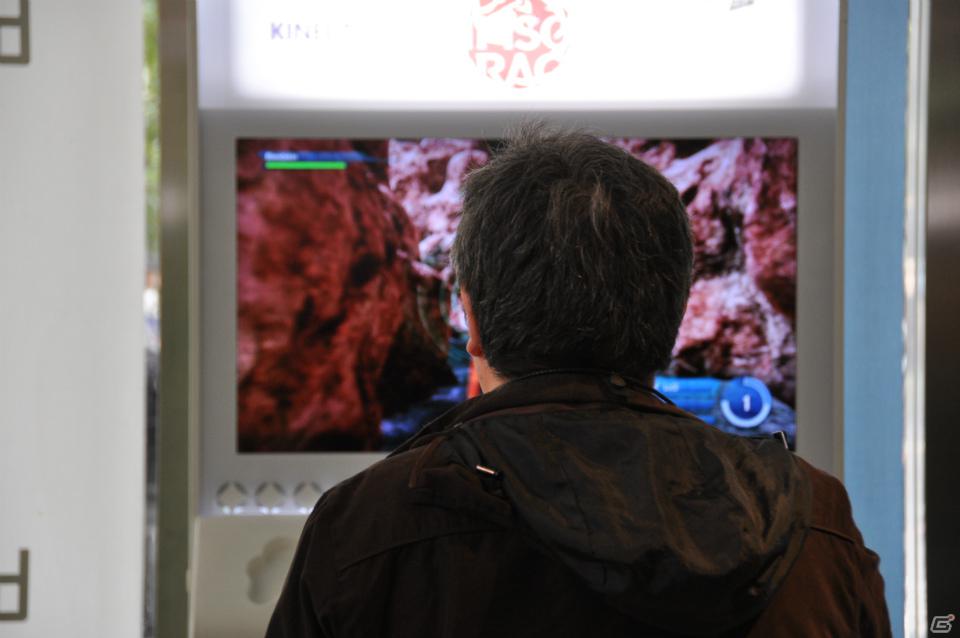 コクピットの操作感を再現した「重鉄騎」デモプレイ！Project Dracoの正式名称は「クリムゾン ドラゴン」に決定！「バイオハザード オペレーション・ラクーンシティ」などプレイアブル出展は日本初となるタイトルもの画像251