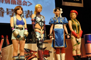 小野P＆原田氏がMissストクロから嬉しいケツキック！？白熱した全国大会決勝やモデルのJOYさんが登壇してのジャンブルモードデモプレイ、コラボ衣装情報も！ストクロ完成記念イベントレポの画像110