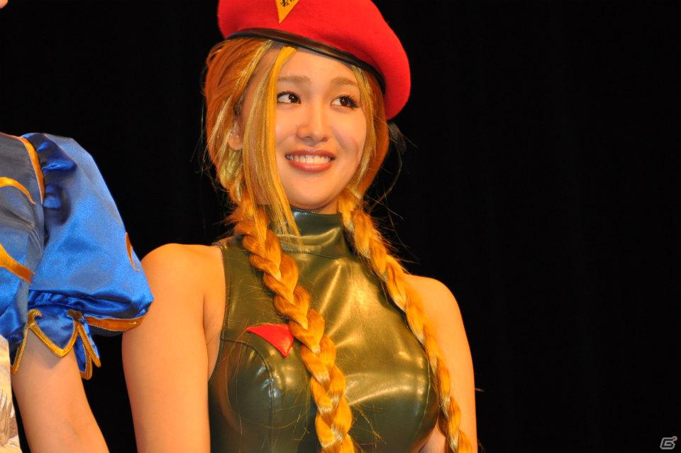 小野P＆原田氏がMissストクロから嬉しいケツキック！？白熱した全国大会決勝やモデルのJOYさんが登壇してのジャンブルモードデモプレイ、コラボ衣装情報も！ストクロ完成記念イベントレポの画像60