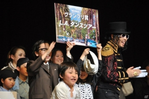 「マイケル・ジャクソン ザ・エクスペリエンス」200名以上がエントリー！フィナーレではスーパーダンサー「ケント・モリ」氏と受賞者全員がダンスを楽しんだ、発売記念コンテスト開催の画像118