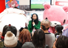 森チャック氏と「グル～ミ～」・「汎用うさぎ」の3ショットが実現！？「タイトーステーション 大阪日本橋店」オープニングイベントレポートが到着