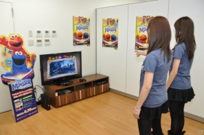 セサミストリート大好きタレントの坂田しおりさん＆福見真紀さんによる編集部突撃チャレンジ企画実施！ガチで戦う大人げない編集部との対決の結果は！？の画像8