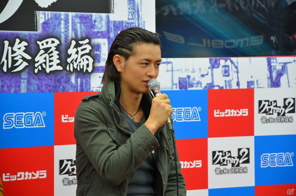 PSP「クロヒョウ2 龍が如く 阿修羅編」やTVドラマへの思いを語った名越稔洋氏＆斎藤工さんのスペシャルトークショーレポートをお届けの画像4
