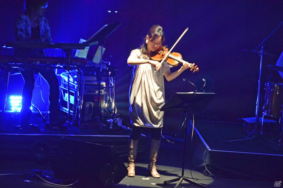 迫力の生演奏にダンスパフォーマンス、miwaさんによるアコースティックライブも行われた「リズム怪盗R×miwa プレミアムイベント」レポートの画像25