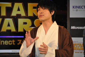 Xbox 360「Kinect スター・ウォーズ」発売記念イベントに麒麟の2人と元SDN48芹那さんが登場、ダース・ベイダー卿に挑戦＆得意のダンスを披露！？フォースでプレゼントをつかめ！の画像19