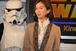 Xbox 360「Kinect スター・ウォーズ」発売記念イベントに麒麟の2人と元SDN48芹那さんが登場、ダース・ベイダー卿に挑戦＆得意のダンスを披露！？フォースでプレゼントをつかめ！の画像63