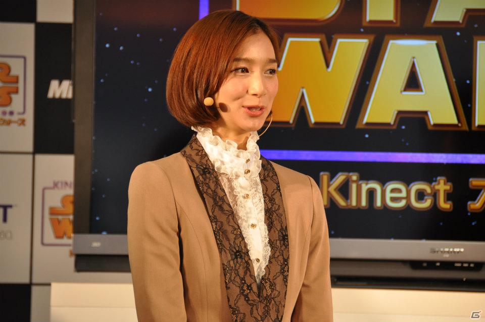 Xbox 360「Kinect スター・ウォーズ」発売記念イベントに麒麟の2人と元SDN48芹那さんが登場、ダース・ベイダー卿に挑戦＆得意のダンスを披露！？フォースでプレゼントをつかめ！の画像22
