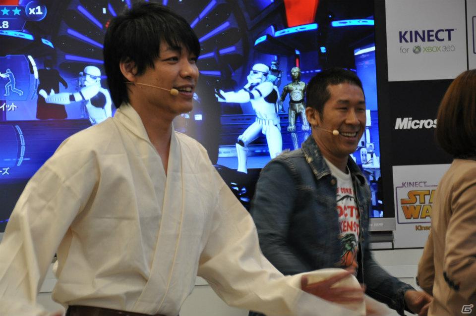 Xbox 360「Kinect スター・ウォーズ」発売記念イベントに麒麟の2人と元SDN48芹那さんが登場、ダース・ベイダー卿に挑戦＆得意のダンスを披露！？フォースでプレゼントをつかめ！の画像60