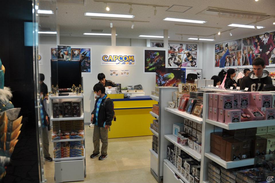 書籍も充実、アイテム数がハンパない！カプコン初のオフィシャルショップ1号店「イーカプコンお台場出張所」開店直後の様子をレポートの画像42
