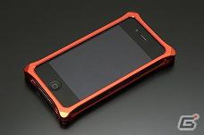 ギルドデザイン、「ZONE OF THE ENDERS」とのコラボレーションアルミ削り出しケース「ZONE OF THE ENDERS for iPhone4,4S」を5月31日に発売の画像2