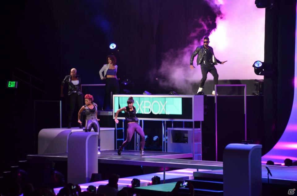 【E3 2012】「Halo 4」息を飲む新トレーラー＆プレイデモ、「Gears of War」「Fable」「CoD」新作も登場！ビッグゲストはジョー・モンタナ氏、Usherのパフォーマンスもの画像222