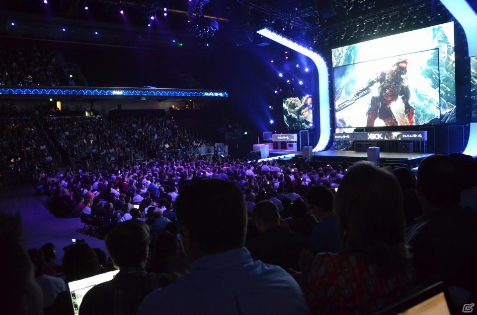 【E3 2012】「Halo 4」息を飲む新トレーラー＆プレイデモ、「Gears of War」「Fable」「CoD」新作も登場！ビッグゲストはジョー・モンタナ氏、Usherのパフォーマンスもの画像53