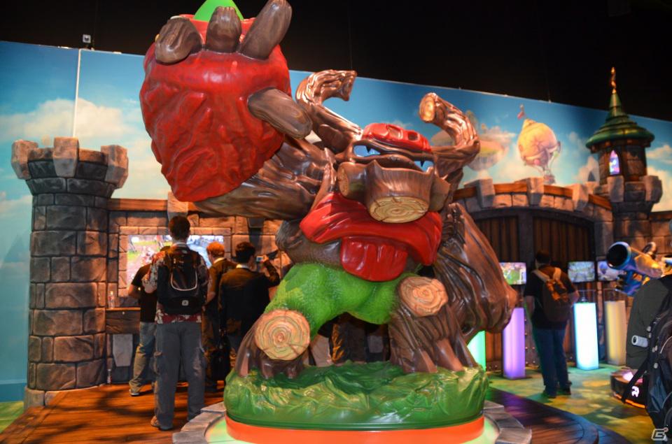 【E3 2012】「Skylanders Giants」と「Transformers: Fall of Cybertron」を出展した「Activision Publishing」ブースレポートの画像4