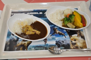 片岡氏＆山際氏も絶賛！？PS3「TOKYO JUNGLE」SCE社員食堂でしか味わえない発売記念メニューは肉食・草食カレー！メディア向け先行試食会をレポートの画像14