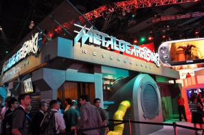 【E3 2012】「METAL GEAR RISING REVENGEANCE」ブースには長蛇の列、「Z.O.E HD」を夢中で楽しむ姿も。KONAMIブースレポートの画像14