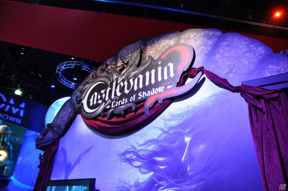 【E3 2012】「METAL GEAR RISING REVENGEANCE」ブースには長蛇の列、「Z.O.E HD」を夢中で楽しむ姿も。KONAMIブースレポートの画像4