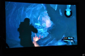 【E3 2012】ジム・ペイトンが繰り出す豊富なアクションを駆使し、エイクリッドを殲滅せよ！形見のライフルとは？「LOST PLANET 3」プレゼンレポートの画像13