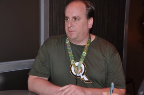 【E3 2012】次元を操るアクションパズル「クウォンタム コナンドラム」プロデューサー Greg Poulos氏へインタビューの画像1