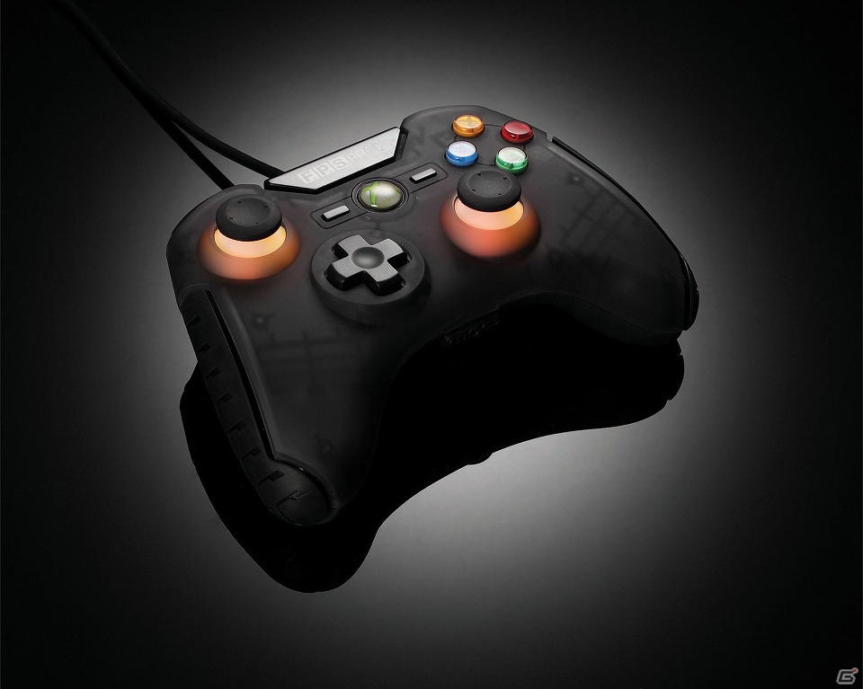 マッドキャッツ、FPSなどのアクションゲームに特化したPS3/Xbox 360用ゲームパッドを7月5日に発売の画像7