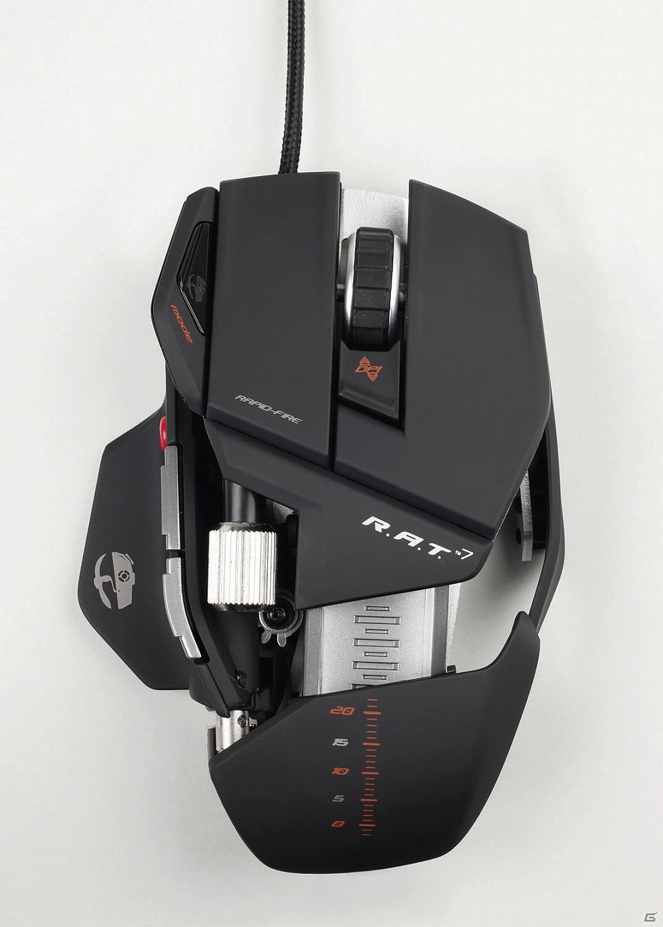 マッドキャッツ、「Cyborg R.A.T. 7 Gaming Mouse」のレーザートラッキングセンサーをグレードアップ！新センサー解像度は25dpi-6400dpiにの画像2