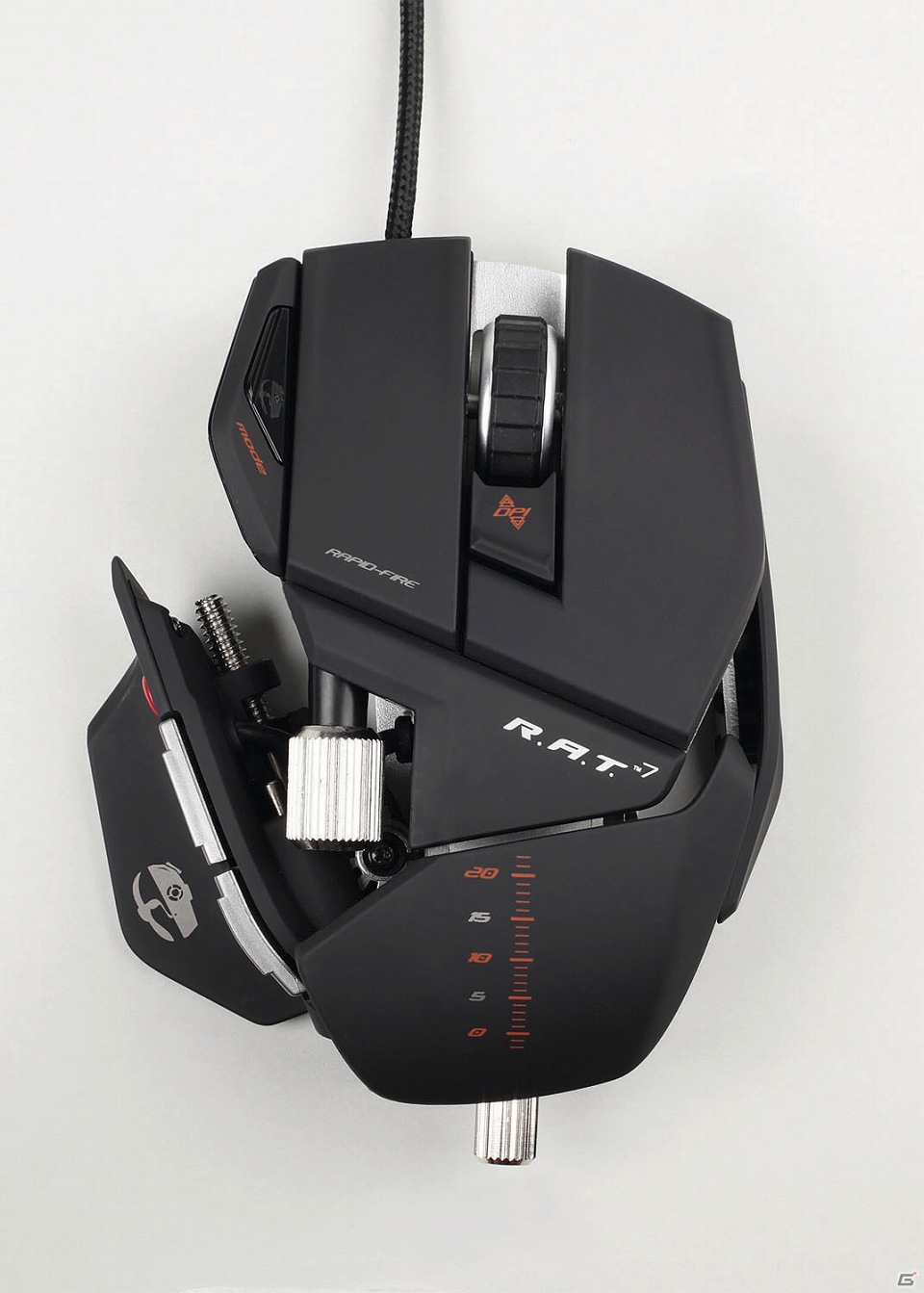 マッドキャッツ、「Cyborg R.A.T. 7 Gaming Mouse」のレーザートラッキングセンサーをグレードアップ！新センサー解像度は25dpi-6400dpiにの画像4