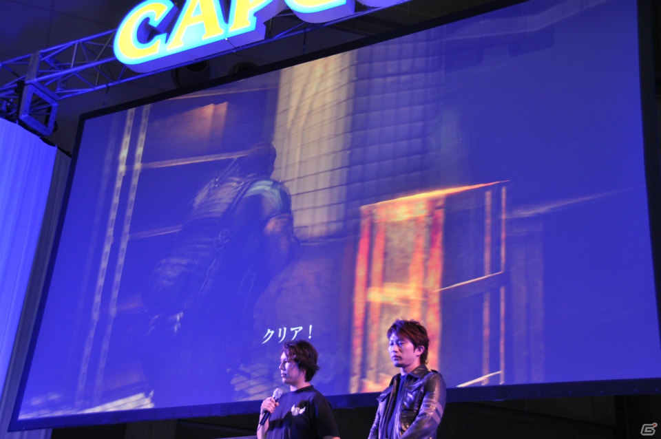 【CAPCOM SUMMER JAM】PS3/Xbox 360「バイオハザード6」実機デモプレイにて新システム「クロスオーバー」を披露、予約特典やコラボ情報もの画像46
