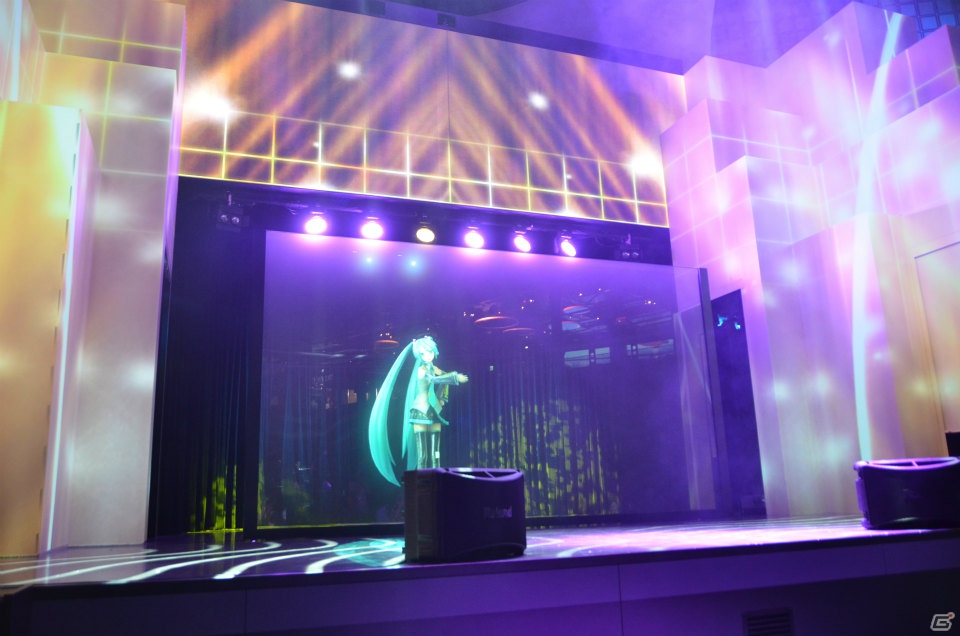デジタル演出と融合した初音ミクの新たなステージ！「初音ミク -Project DIVA f-」スペシャルイベント記者発表会の模様をお届け！の画像13