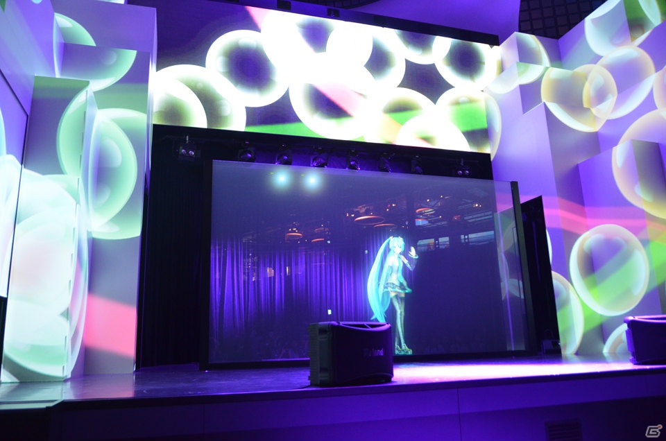 デジタル演出と融合した初音ミクの新たなステージ！「初音ミク -Project DIVA f-」スペシャルイベント記者発表会の模様をお届け！の画像3