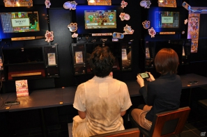 夏休みにぴったり！カプコンバー新グランドメニュー試食会＆ハギーが撃沈！？PSP「アイルーでパズルー」メディア対抗戦レポートの画像39