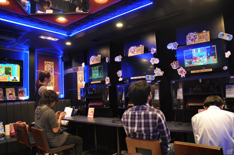夏休みにぴったり！カプコンバー新グランドメニュー試食会＆ハギーが撃沈！？PSP「アイルーでパズルー」メディア対抗戦レポートの画像30