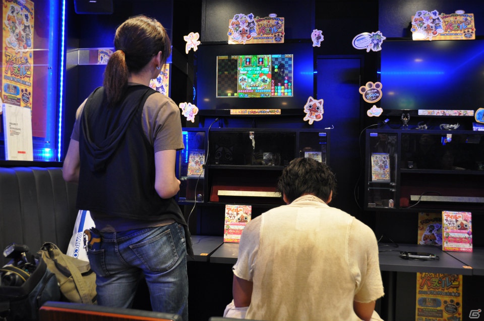 夏休みにぴったり！カプコンバー新グランドメニュー試食会＆ハギーが撃沈！？PSP「アイルーでパズルー」メディア対抗戦レポートの画像34