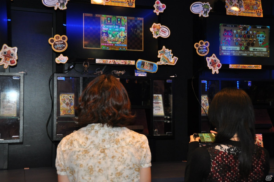 夏休みにぴったり！カプコンバー新グランドメニュー試食会＆ハギーが撃沈！？PSP「アイルーでパズルー」メディア対抗戦レポートの画像47