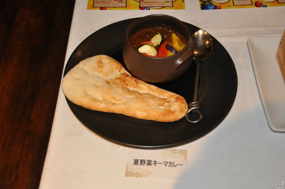 夏休みにぴったり！カプコンバー新グランドメニュー試食会＆ハギーが撃沈！？PSP「アイルーでパズルー」メディア対抗戦レポートの画像64