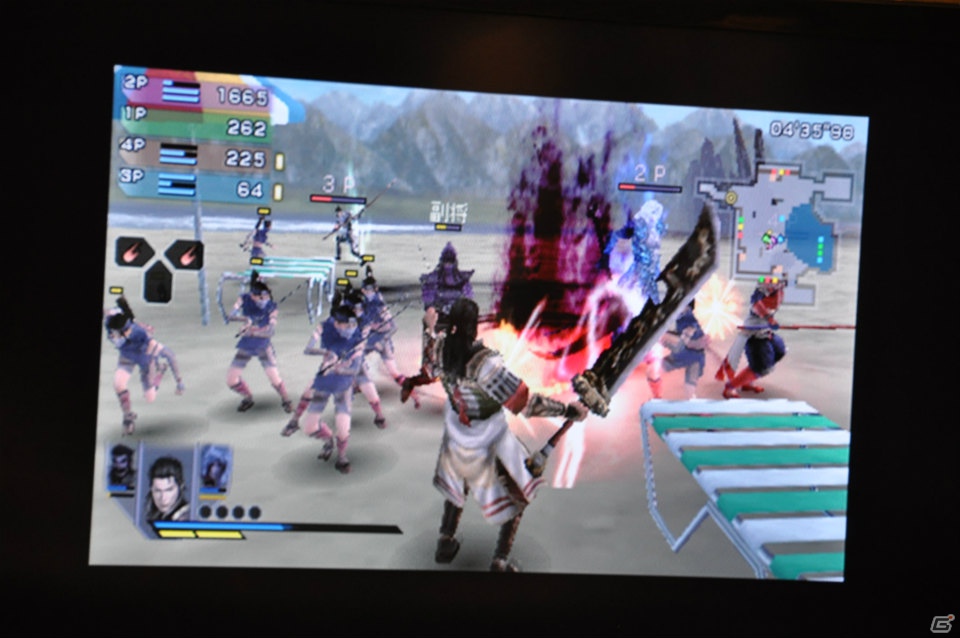 シンプルなルールだからこそ燃えるバトルロイヤルモード、ガチで悔しかった…戦術アイテムをもっとください！PSP「無双OROCHI2 Special」メディア対抗戦レポートの画像42