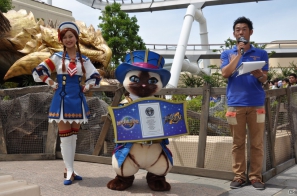 等身大「リオレイア希少種」の咆哮がUSJに轟くッ！200人のファンは大興奮！モンスター造作「ギネス世界記録」にも認定「モンスターハンター・ザ・リアル 2012」前夜祭レポートの画像47