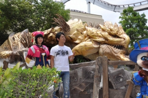 等身大「リオレイア希少種」の咆哮がUSJに轟くッ！200人のファンは大興奮！モンスター造作「ギネス世界記録」にも認定「モンスターハンター・ザ・リアル 2012」前夜祭レポートの画像52