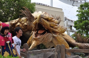 等身大「リオレイア希少種」の咆哮がUSJに轟くッ！200人のファンは大興奮！モンスター造作「ギネス世界記録」にも認定「モンスターハンター・ザ・リアル 2012」前夜祭レポートの画像66