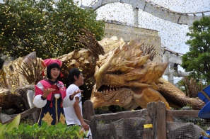 等身大「リオレイア希少種」の咆哮がUSJに轟くッ！200人のファンは大興奮！モンスター造作「ギネス世界記録」にも認定「モンスターハンター・ザ・リアル 2012」前夜祭レポートの画像72