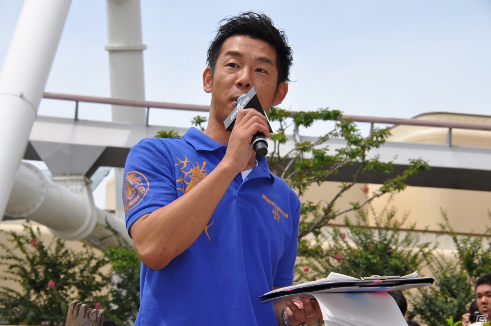 等身大「リオレイア希少種」の咆哮がUSJに轟くッ！200人のファンは大興奮！モンスター造作「ギネス世界記録」にも認定「モンスターハンター・ザ・リアル 2012」前夜祭レポートの画像33