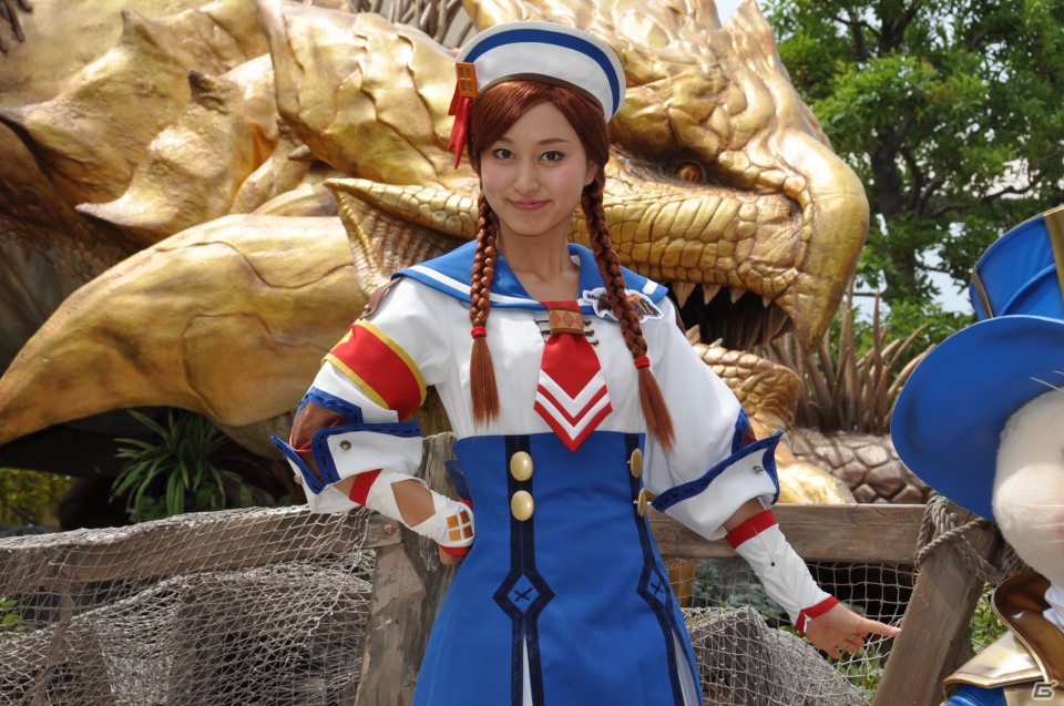 等身大「リオレイア希少種」の咆哮がUSJに轟くッ！200人のファンは大興奮！モンスター造作「ギネス世界記録」にも認定「モンスターハンター・ザ・リアル 2012」前夜祭レポートの画像43