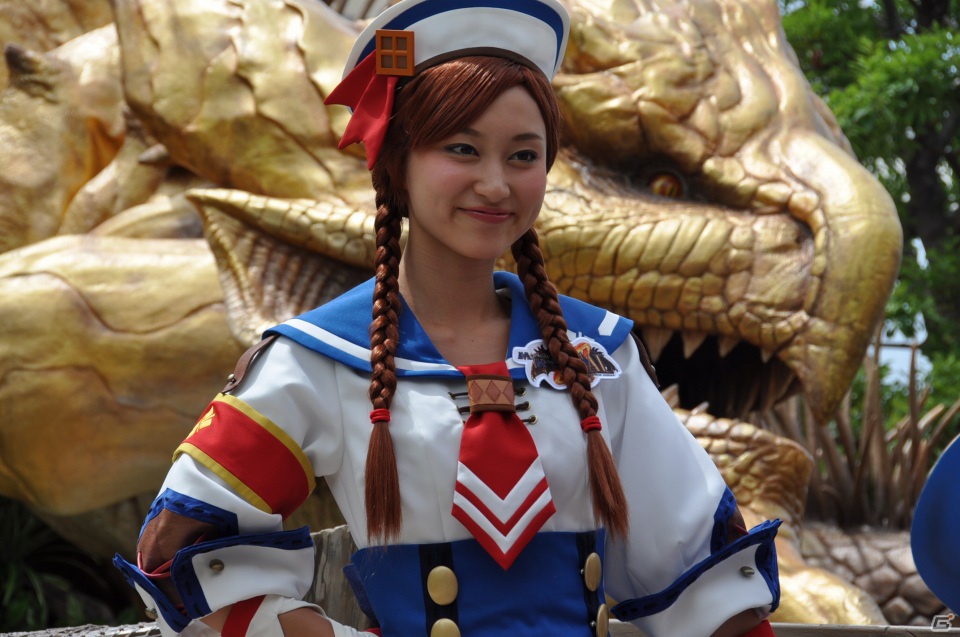 等身大「リオレイア希少種」の咆哮がUSJに轟くッ！200人のファンは大興奮！モンスター造作「ギネス世界記録」にも認定「モンスターハンター・ザ・リアル 2012」前夜祭レポートの画像44